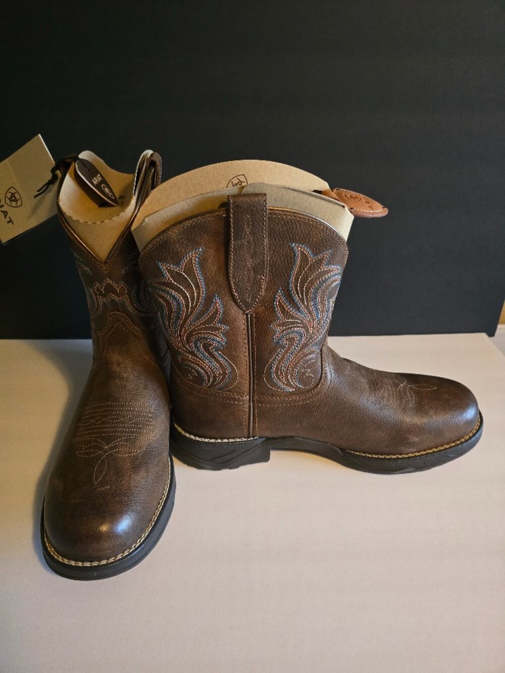 Ariat Anthem Round Toe Shortie Western Boot Size 10